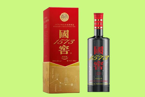 丹东东港市回收国窖1573.jpg